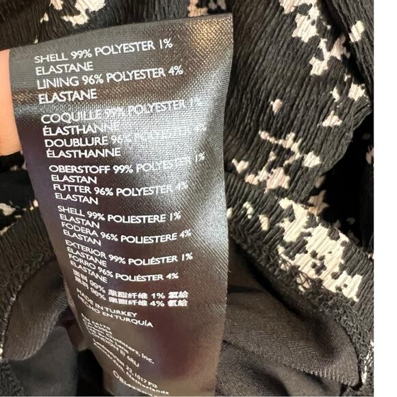 Anthropologie Sweetheart Neckline Black Motif floral Printed Crop Blouse - Picture 10 of 12